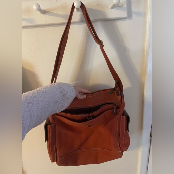 Vintage pleather purse - Picture 3 of 3